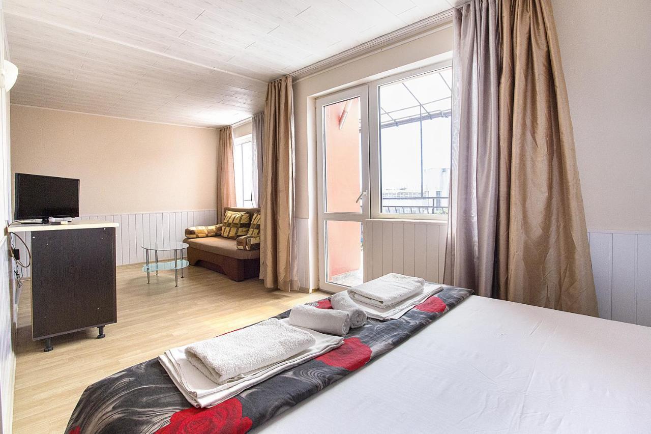 Sineva Guest House ラヴダ エクステリア 写真