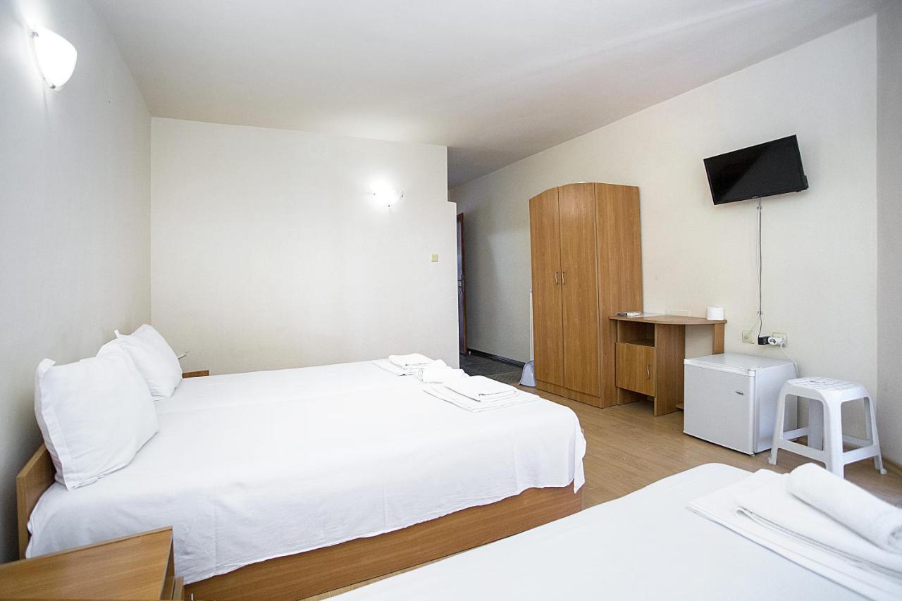 Sineva Guest House ラヴダ エクステリア 写真