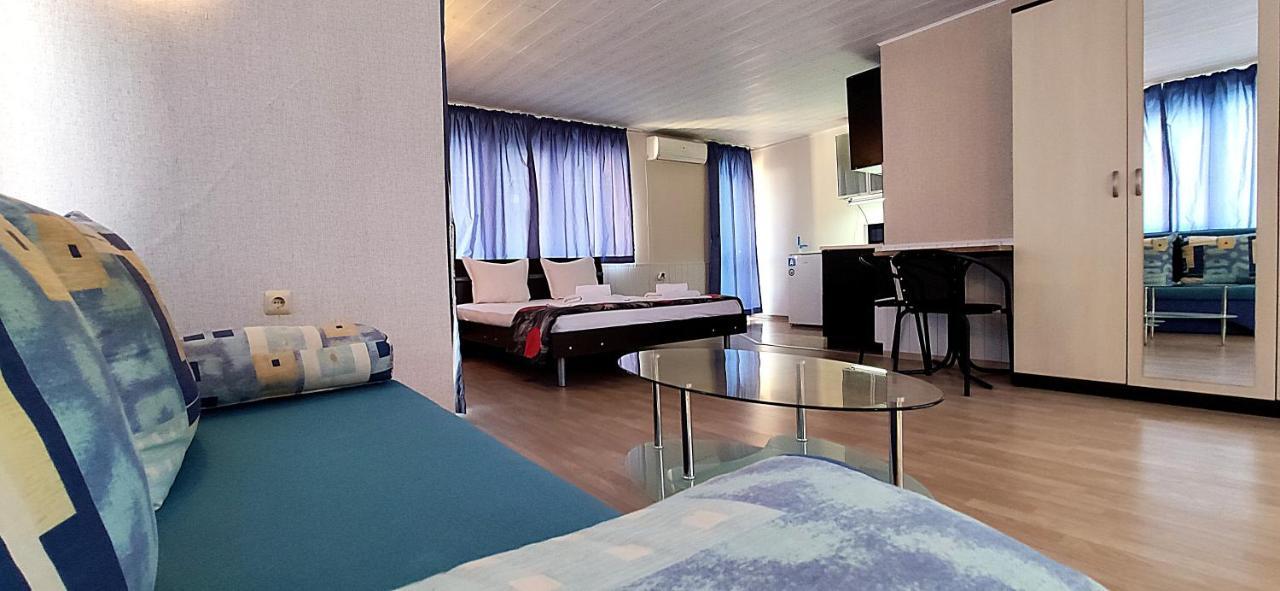 Sineva Guest House ラヴダ エクステリア 写真