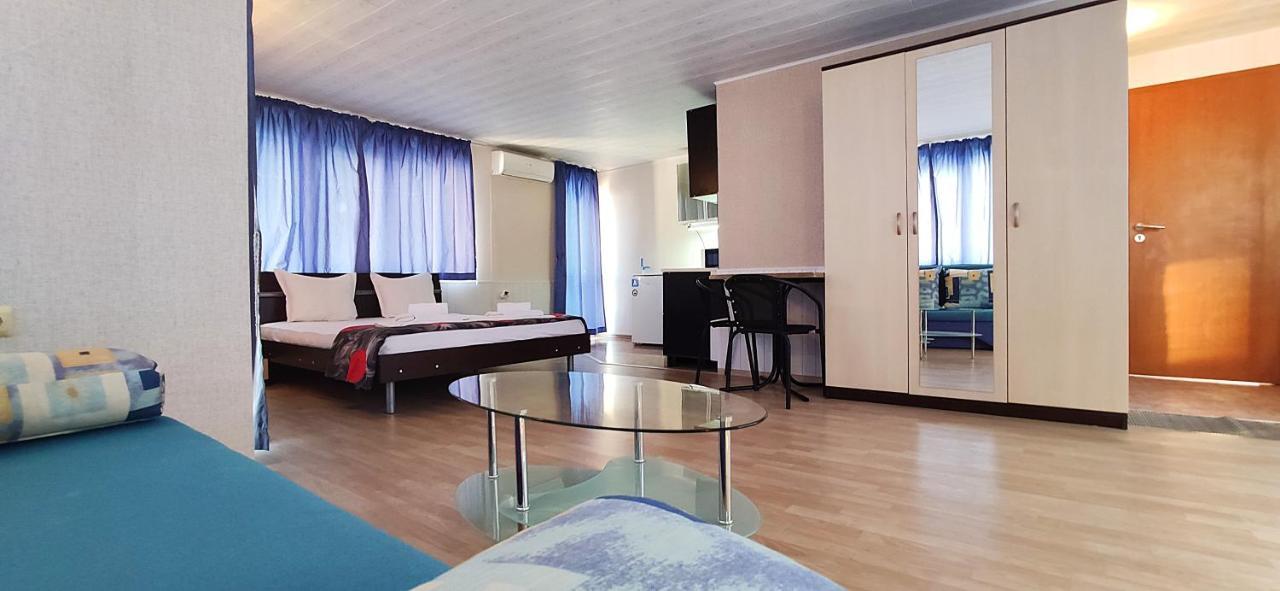 Sineva Guest House ラヴダ エクステリア 写真