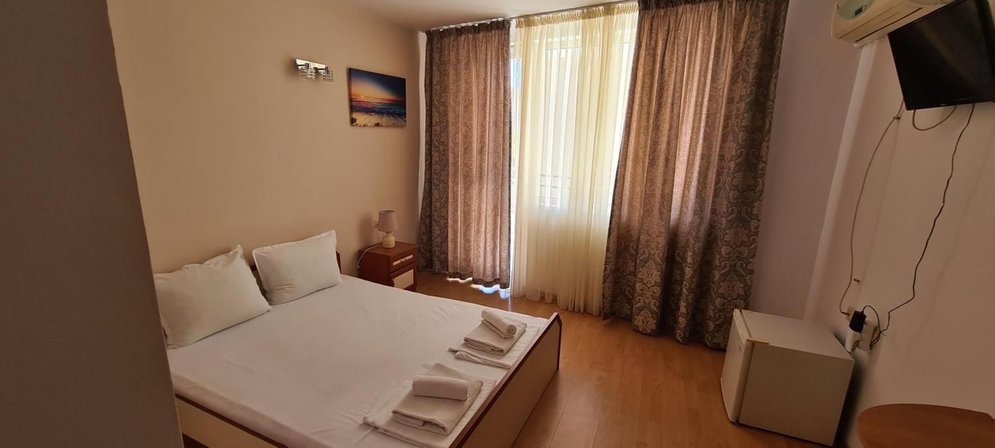 Sineva Guest House ラヴダ エクステリア 写真